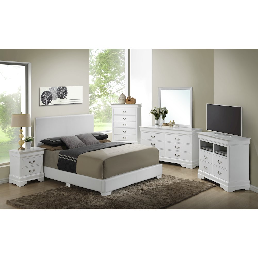 Glory Furniture Aaron King Bed in White Color. Picture 5