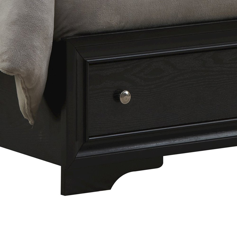 Glory Furniture Madrid Full Bed in Black Color. Picture 12