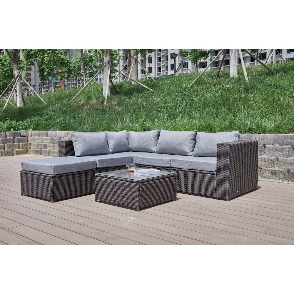 Nazimi 86'' Outdoor Patio Sectional. Picture 9