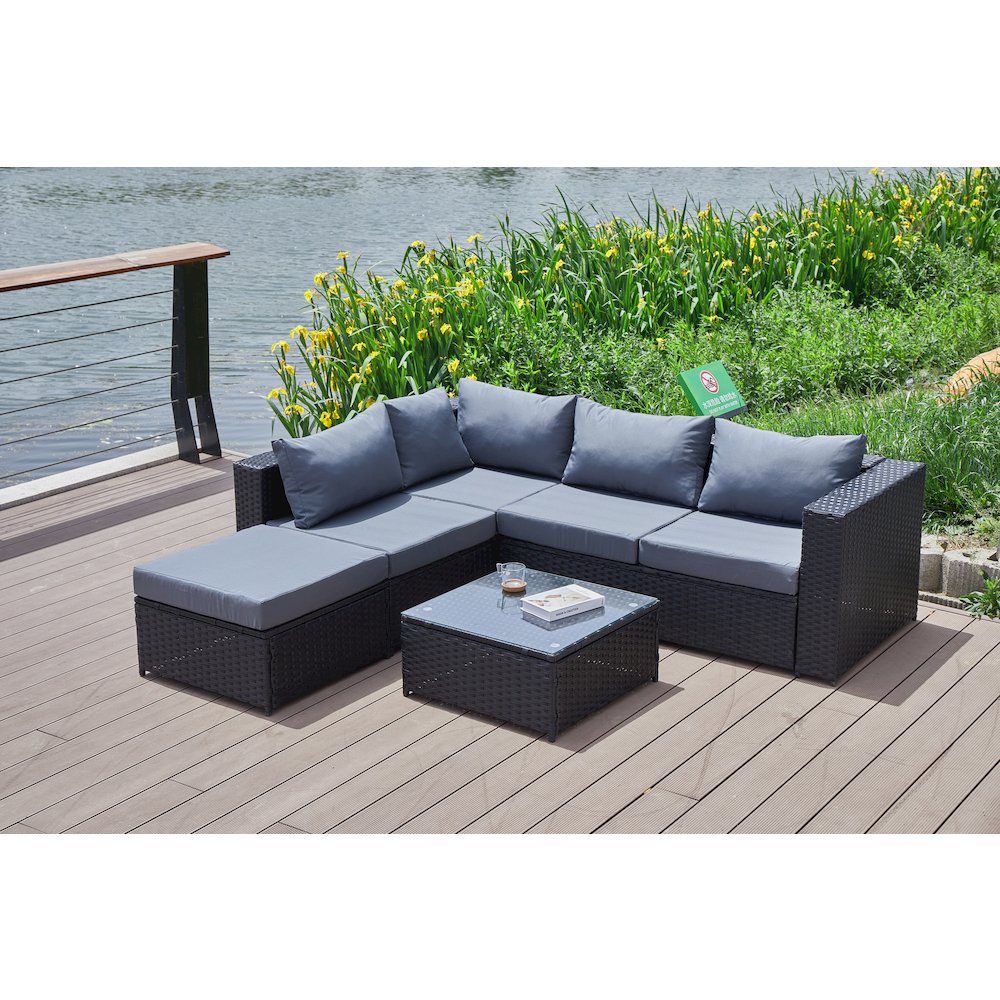 Nazimi 86'' Outdoor Patio Sectional. Picture 5