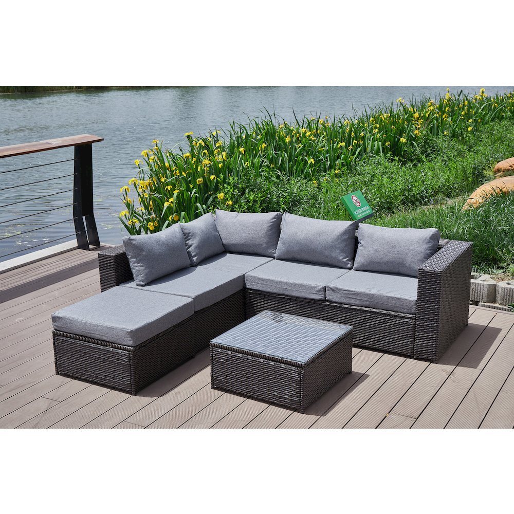Nazimi 86'' Outdoor Patio Sectional. Picture 1