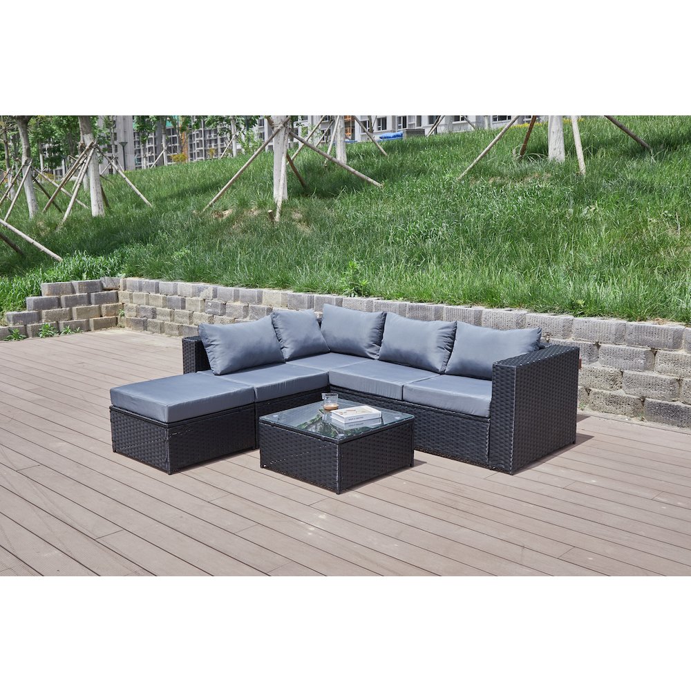 Nazimi 86'' Outdoor Patio Sectional. Picture 3