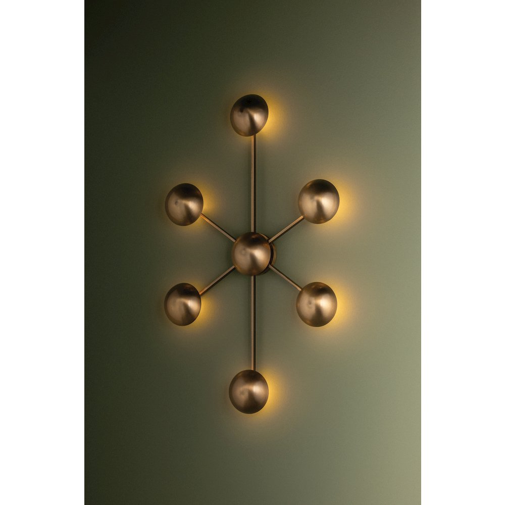 Giovanni Wall Sconce, Patina Brass. Picture 4