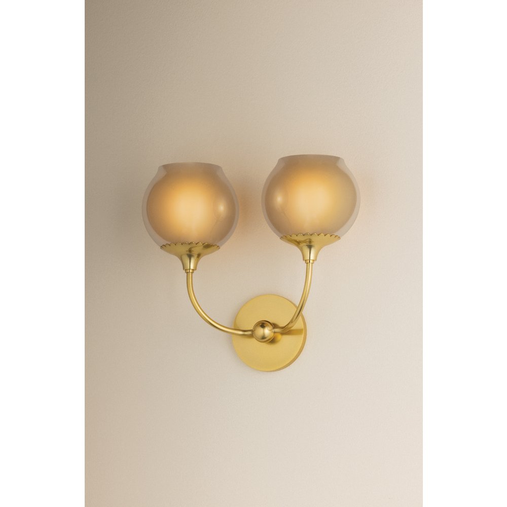 Daya Wall Sconce, Aged Brass. Picture 2