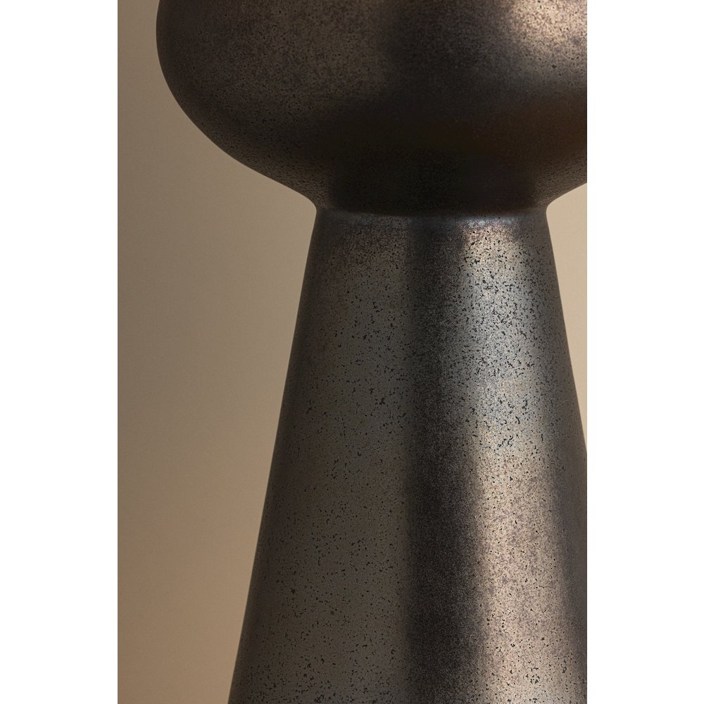 Mcalpine Table Lamp, Patina Brass. Picture 2