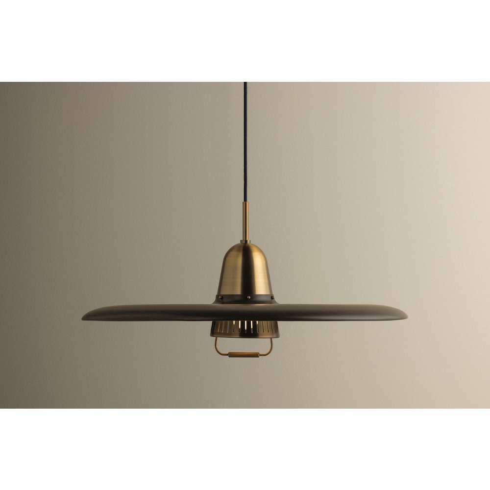 Pacific Pendant, Patina Brass. Picture 4