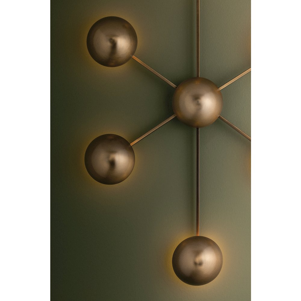 Giovanni Wall Sconce, Patina Brass. Picture 8