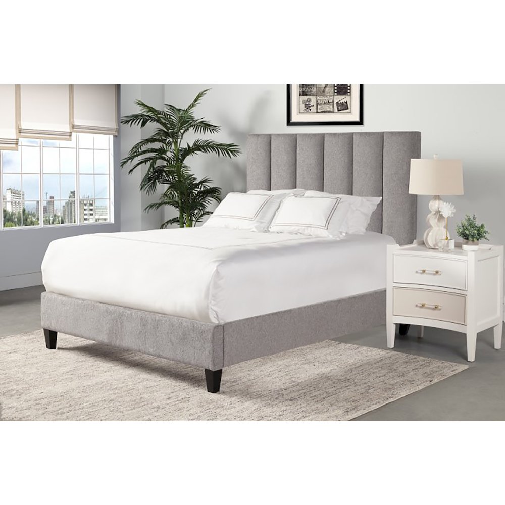 Avery - Stream King Bed. Picture 3