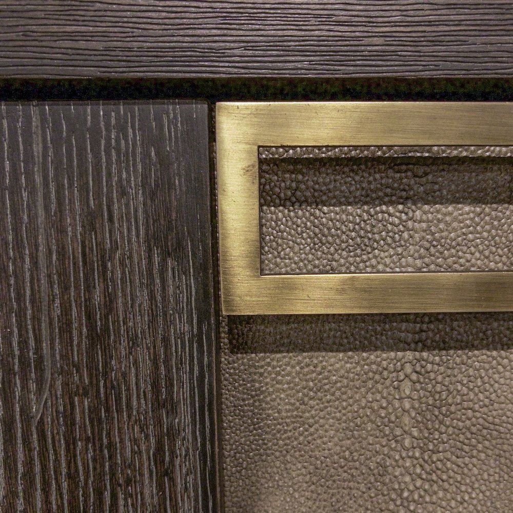 Ascent 90 in. Console. Picture 7