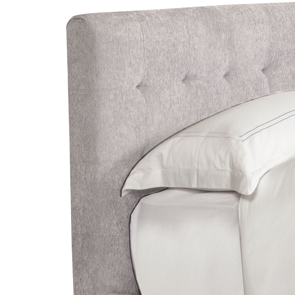 Jody - Porcelain California King Bed. Picture 5