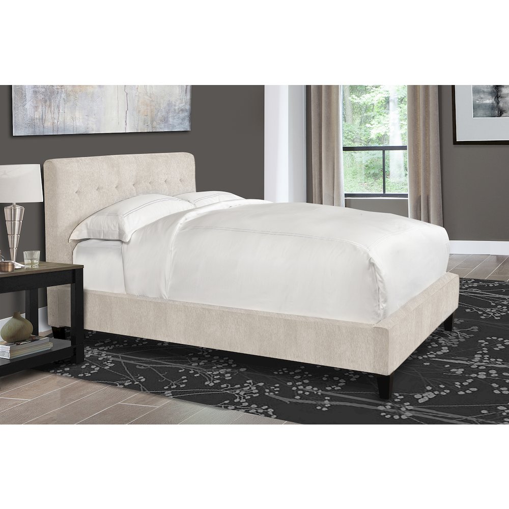 Jody - Porcelain California King Bed. Picture 4
