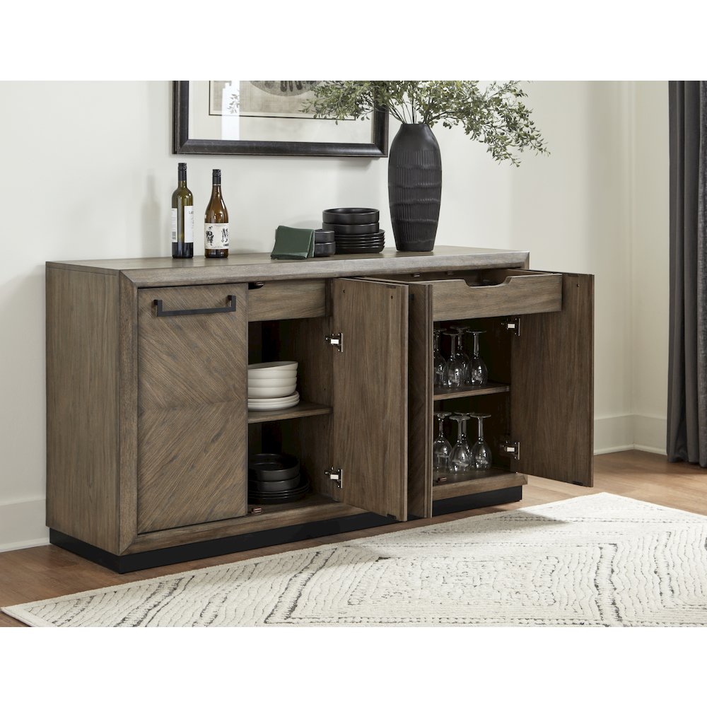 Cedar Fork - Dining Sideboard. Picture 9