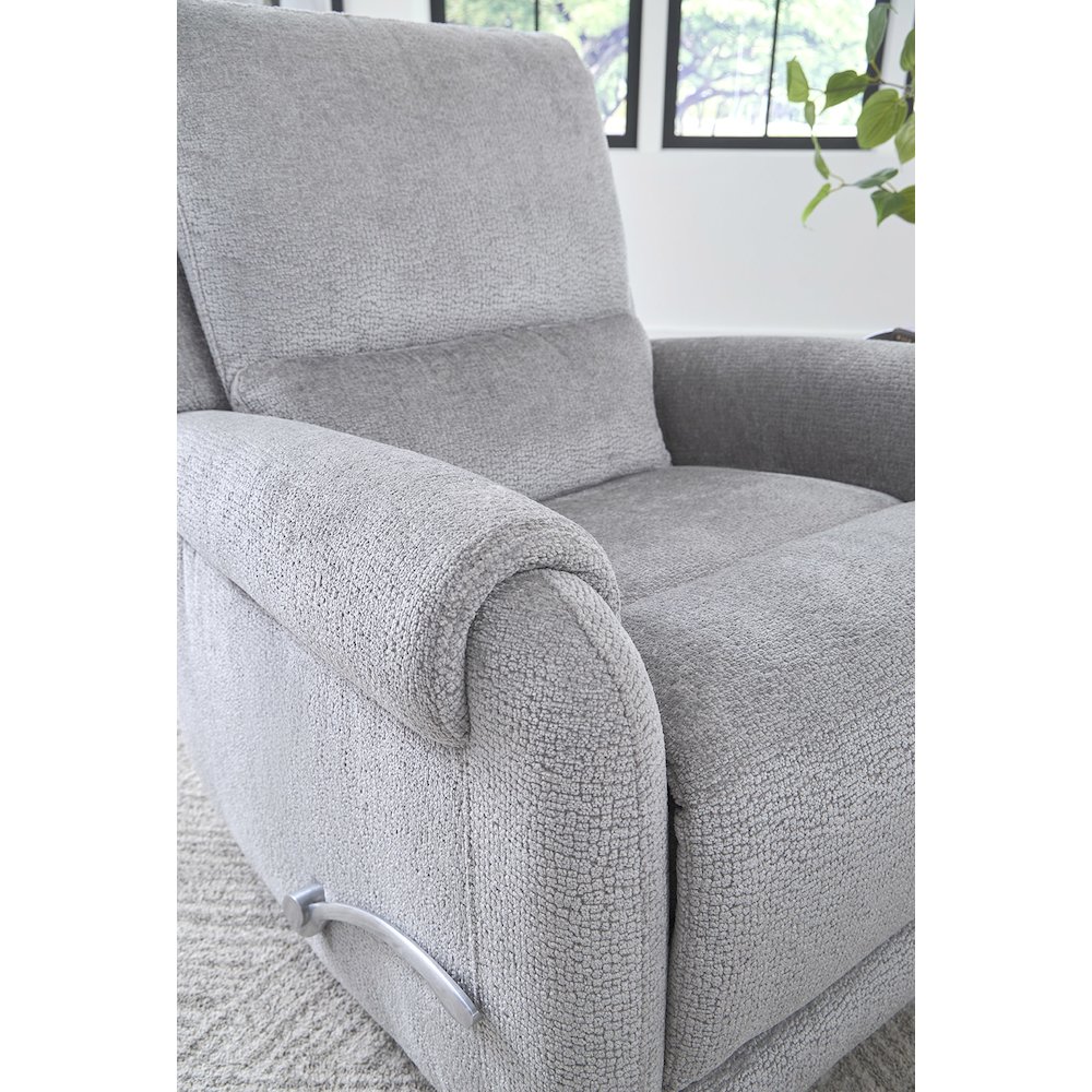Gentry - Shadowplay Manual Swivel Glider Recliner Two Pack. Picture 6