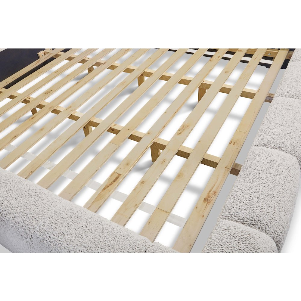 - Fluffy River Rock Queen Upholstered Bed. Picture 9