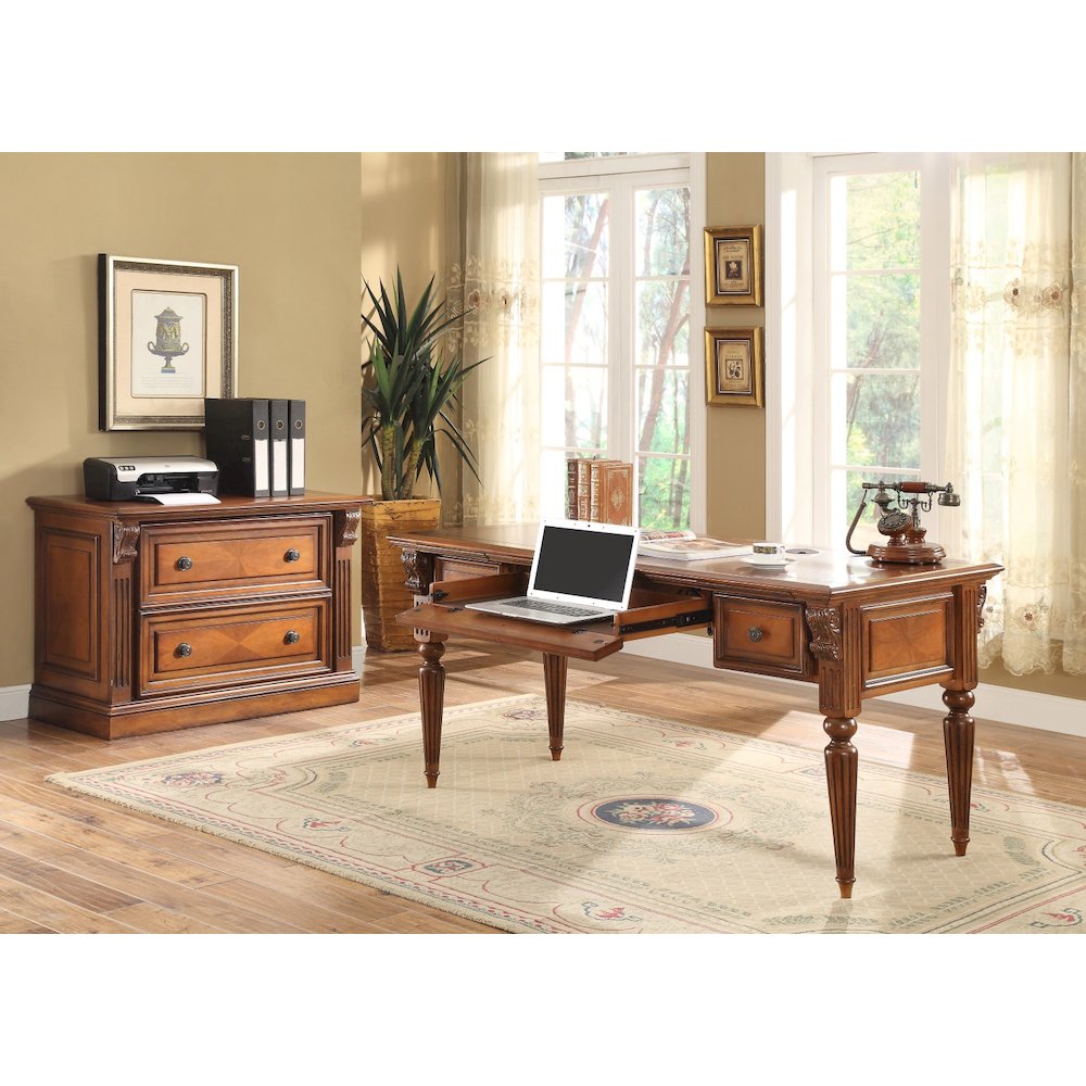 Huntington Writing Desk. Picture 4