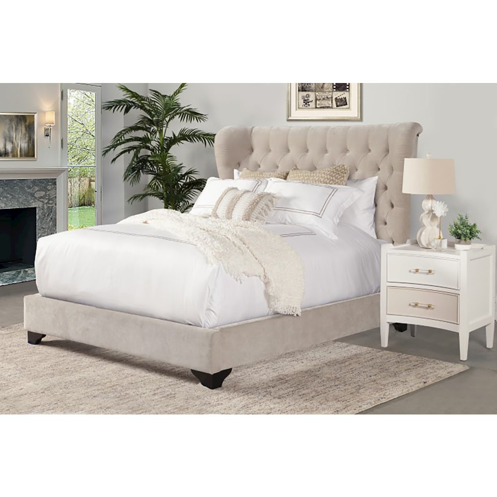 Chloe - Meringue Queen Bed. Picture 5