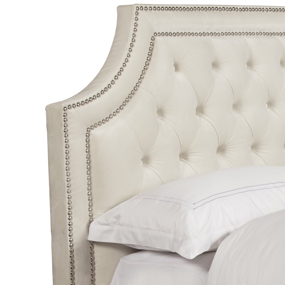 Jasmine - Champagne Queen Bed. Picture 7