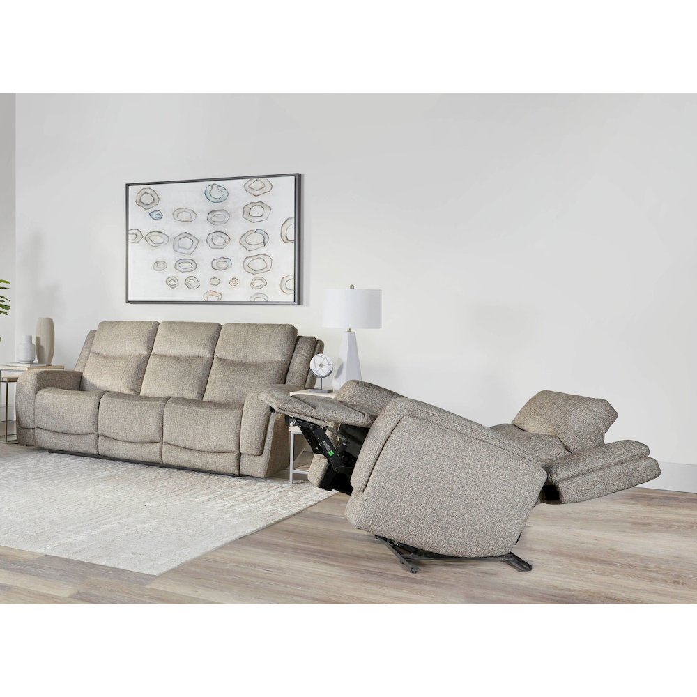 Penfield - Frappe Power Reclining Sofa and Recliner. Picture 12