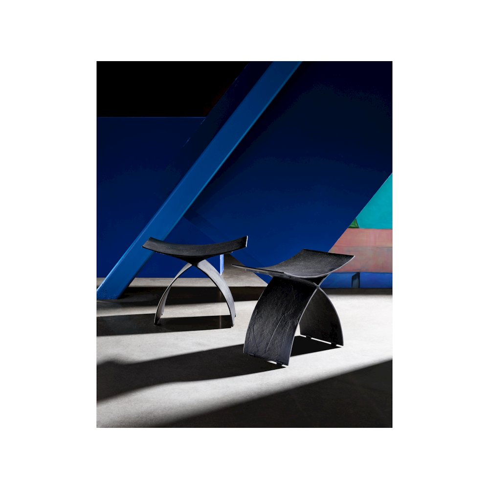 Kinetic Stool. Picture 3