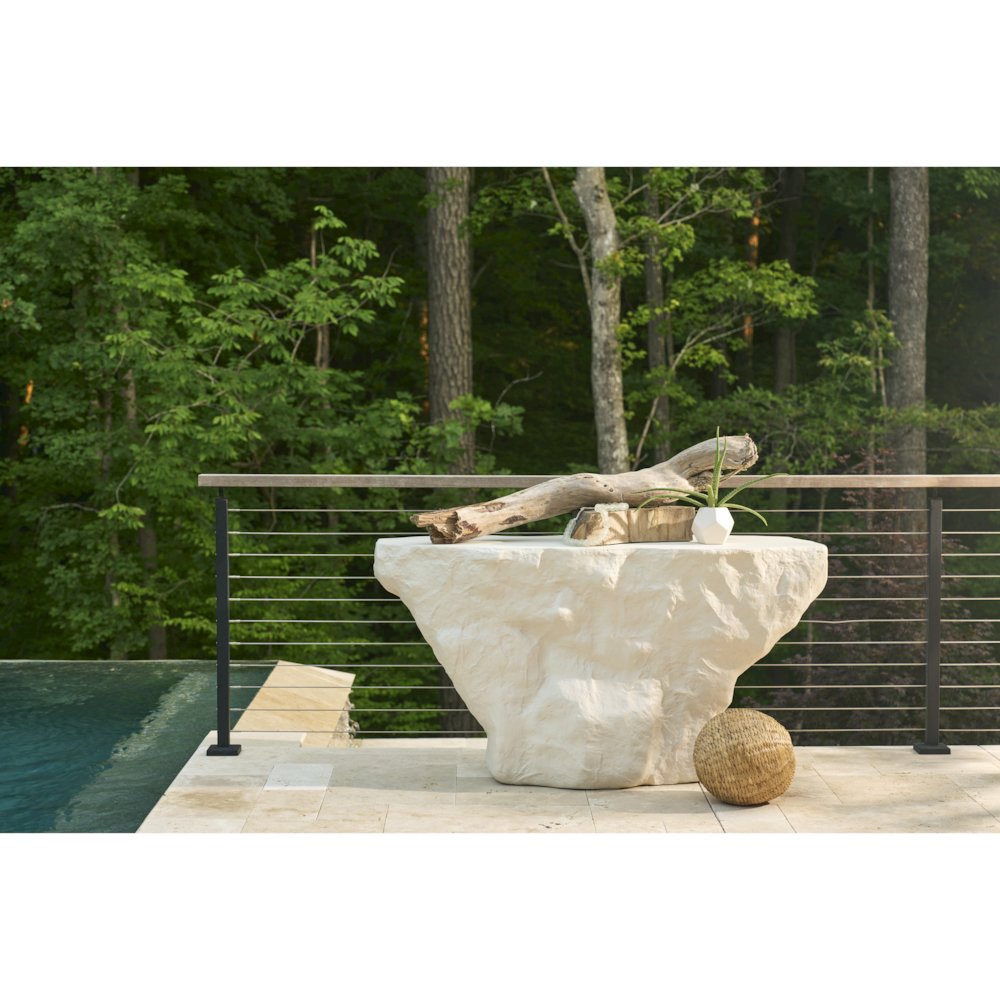 Cliffside Console Table. Picture 3