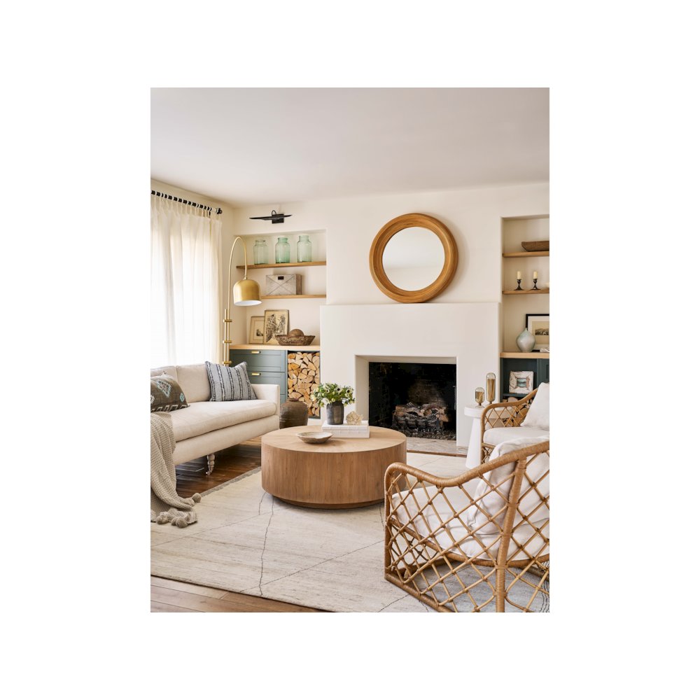 Lakeway Mirror In Natural Rattan Color. Picture 4