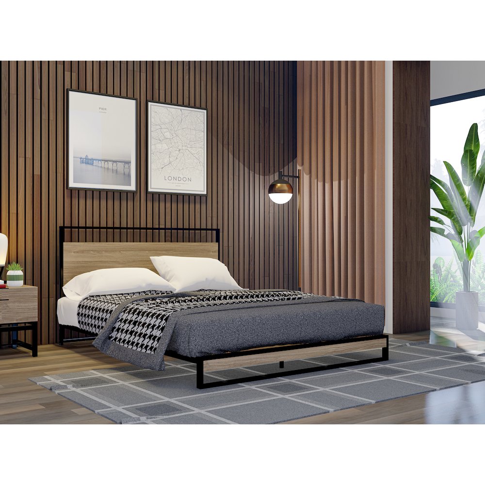 Wilson Queen Frame with 3 Supporting Legs - High-class Bed Frame in Powder Coating Black Color and Weathered Wood Laminate. Picture 2