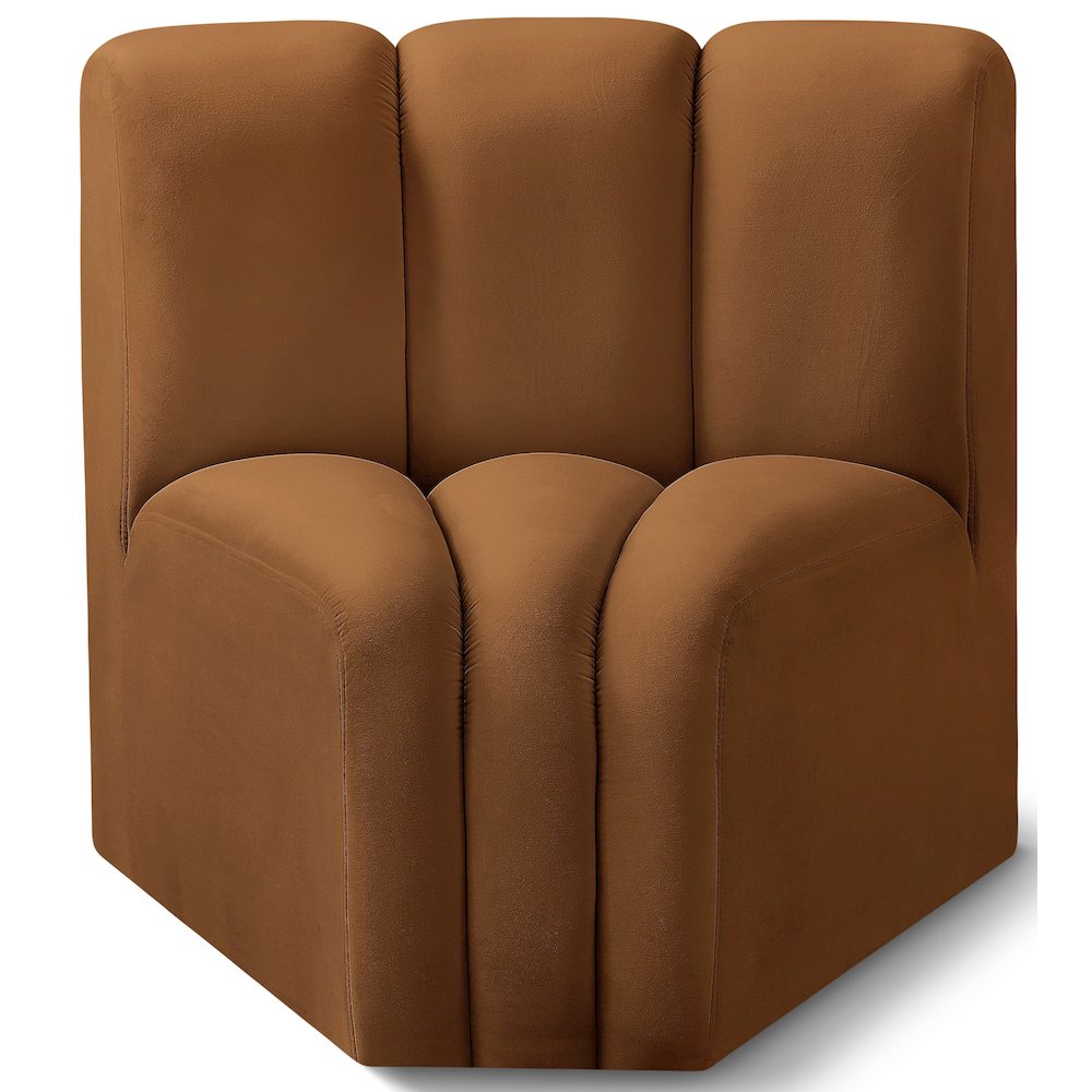 Arc Saddle Velvet Curved Corner. Picture 1