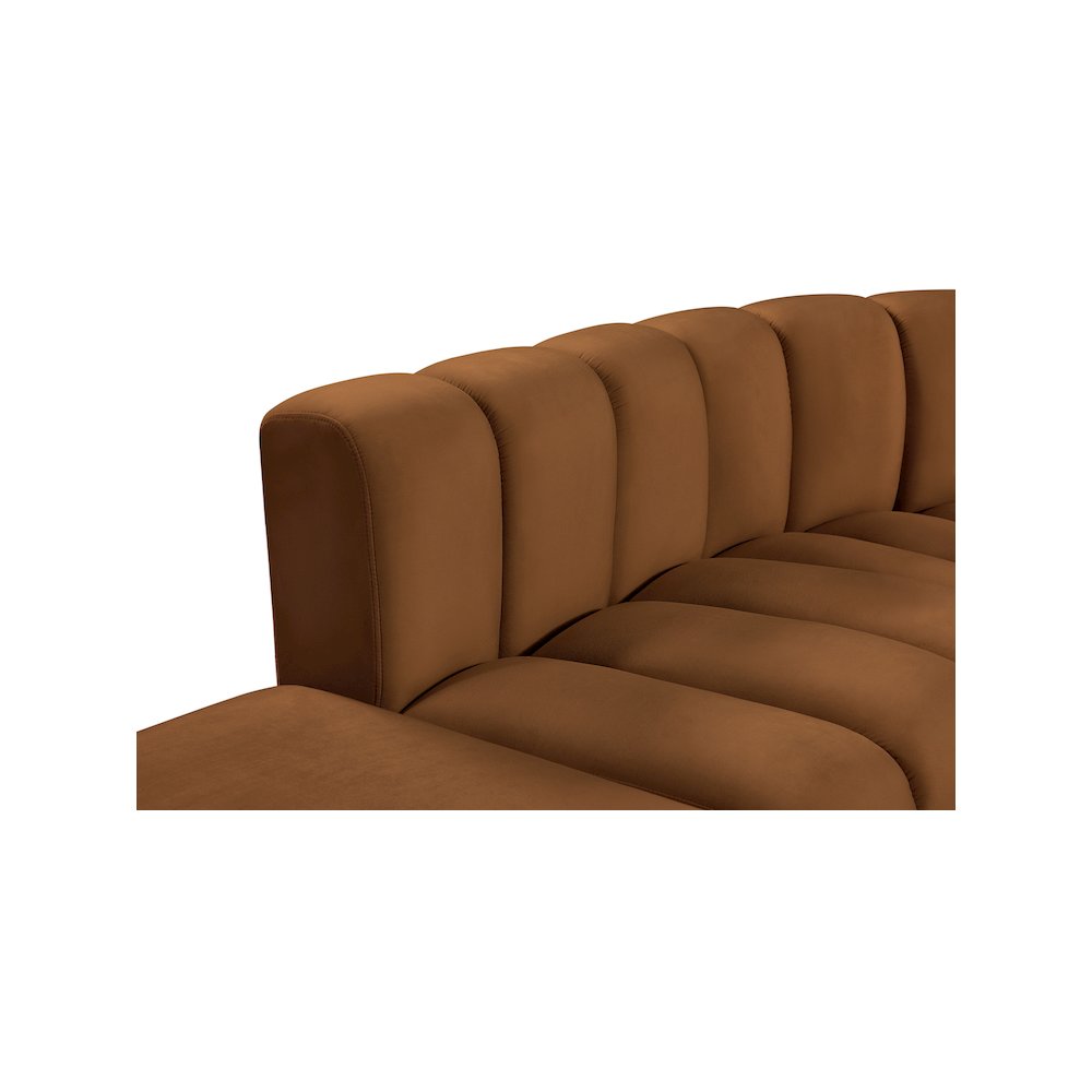 Arc Saddle Velvet Modular Sofa. Picture 9