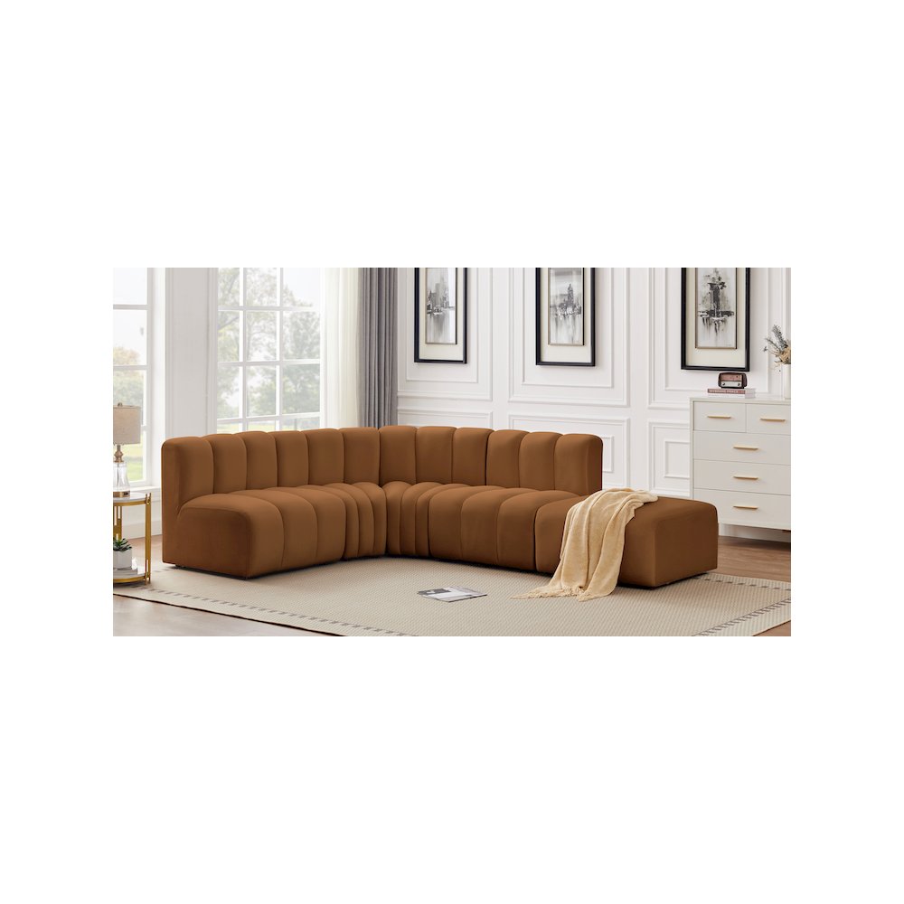 Arc Saddle Velvet Modular Sofa. Picture 2