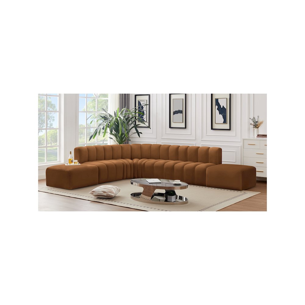 Arc Saddle Velvet Modular Sofa. Picture 2