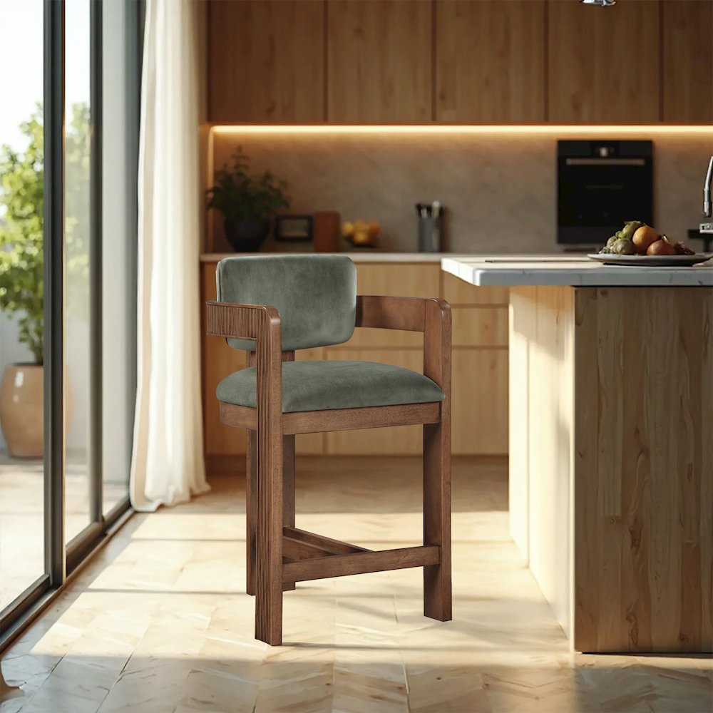 Sacha Green Velvet Stool. Picture 2