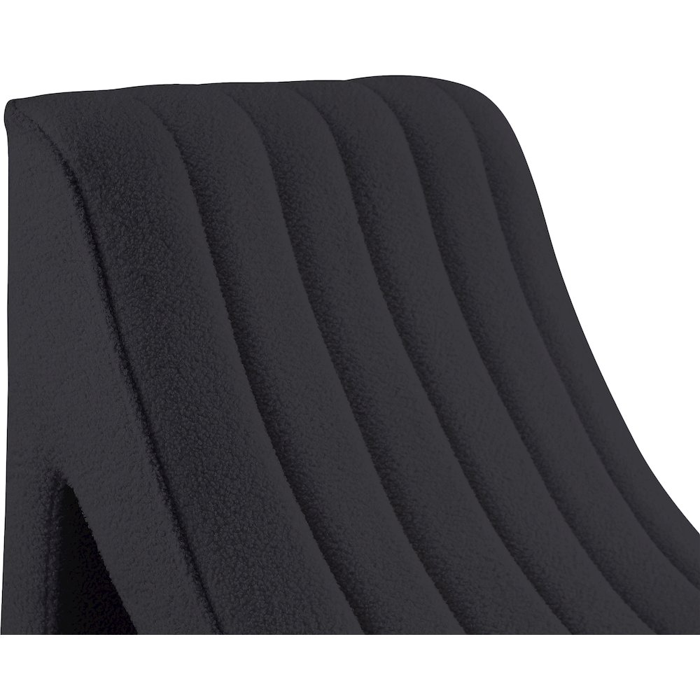 Orian Black Teddy Fabric Chaise. Picture 7