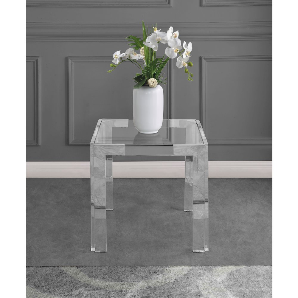Casper End Table. Picture 4