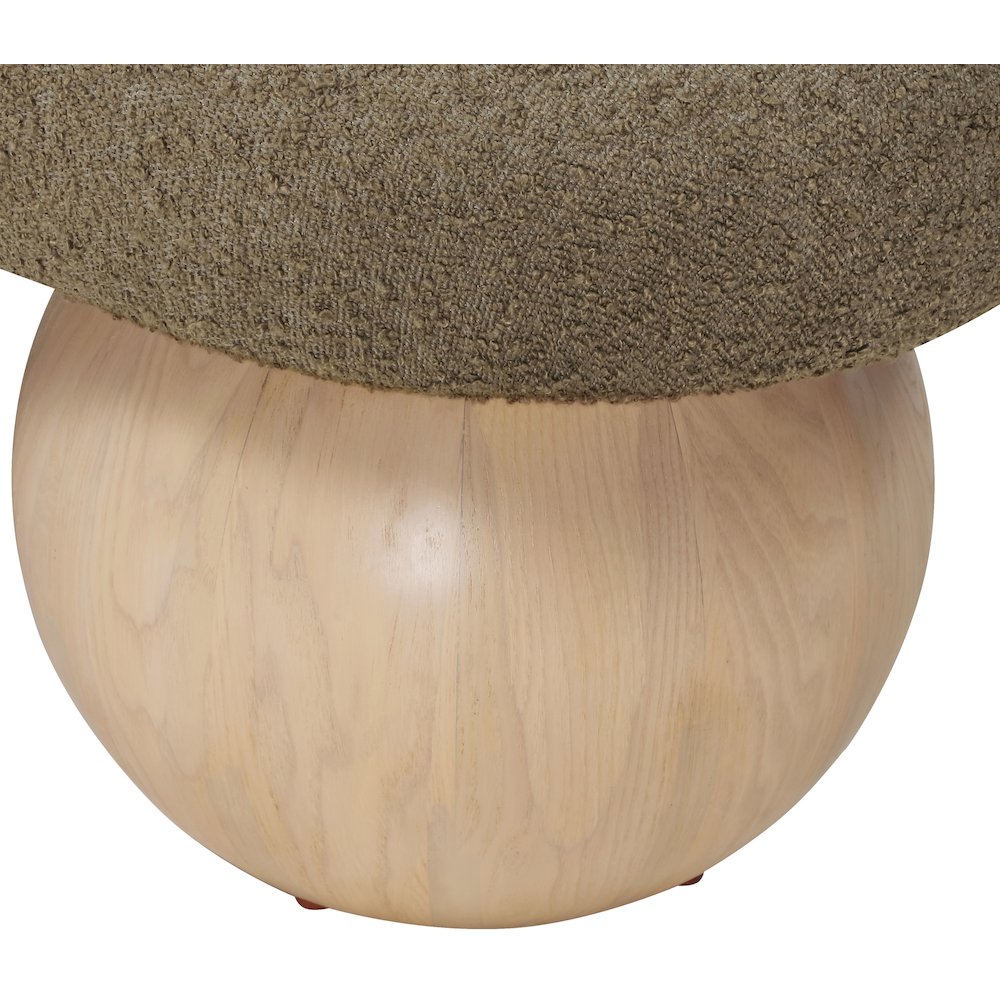 Bowie Olive Bench. Picture 5