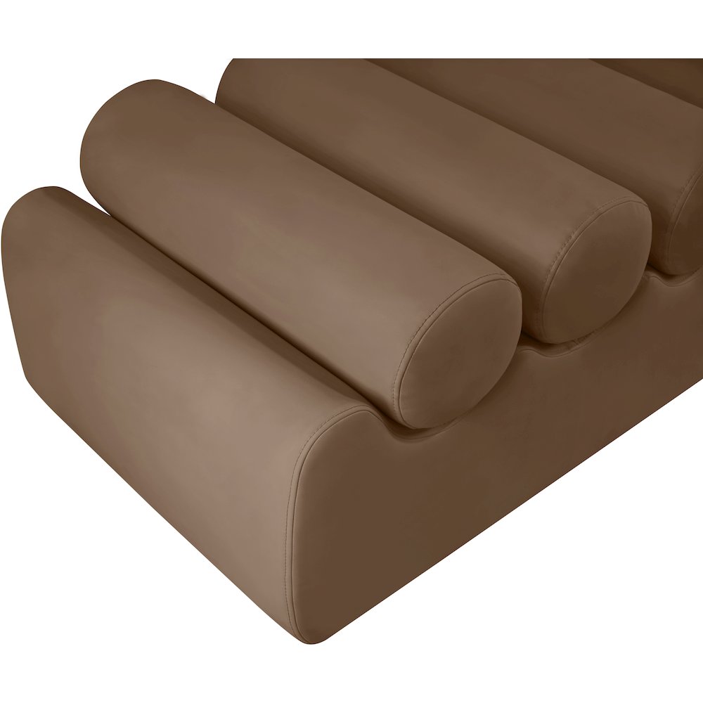 Rumble Brown Vegan Leather Bench. Picture 7