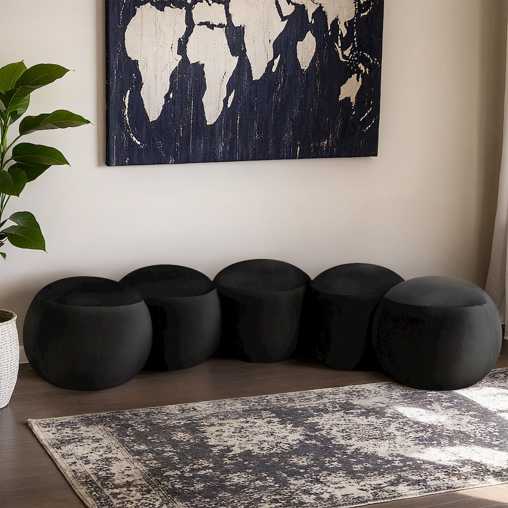 Apollo Black Velvet Bench. Picture 2