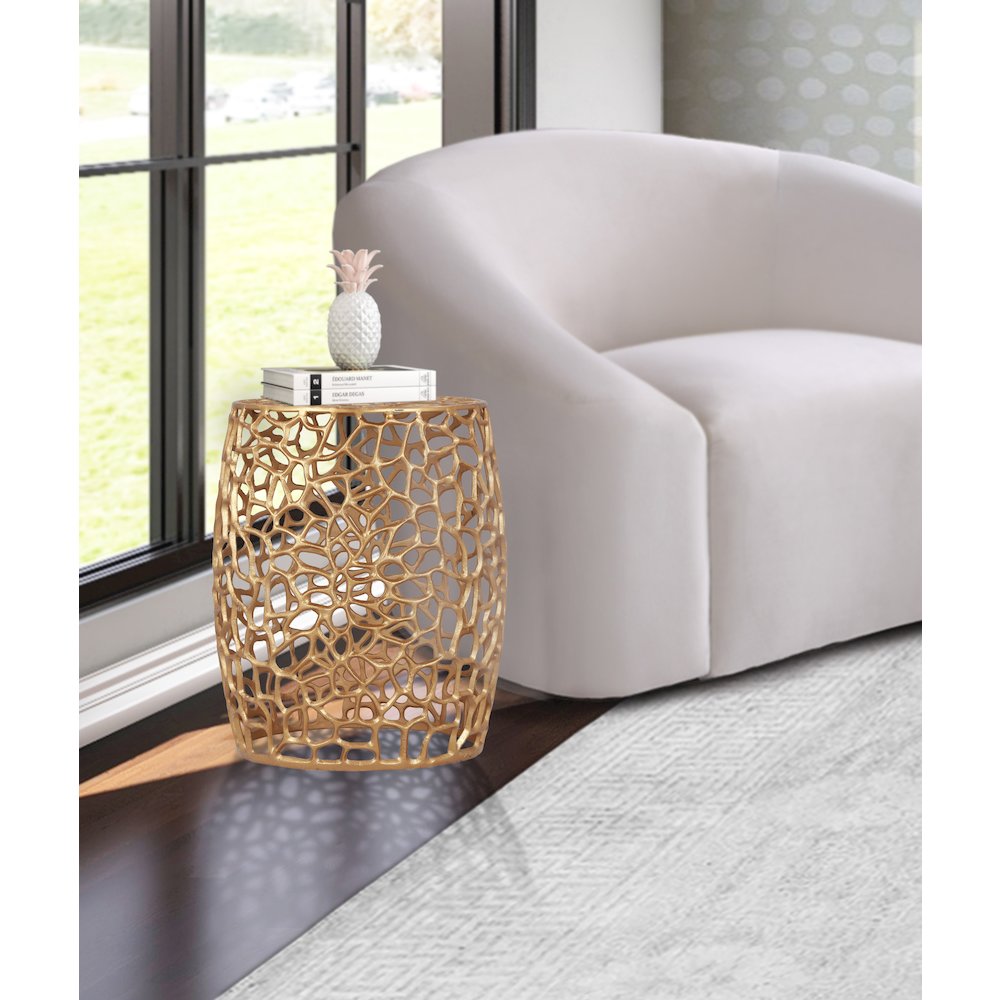 Priya Gold End Table. Picture 2