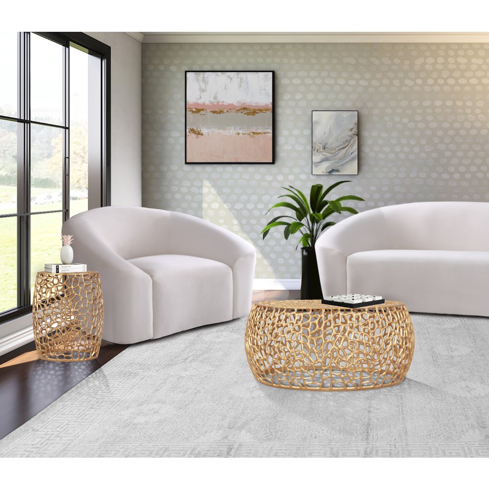 Priya Gold End Table. Picture 5