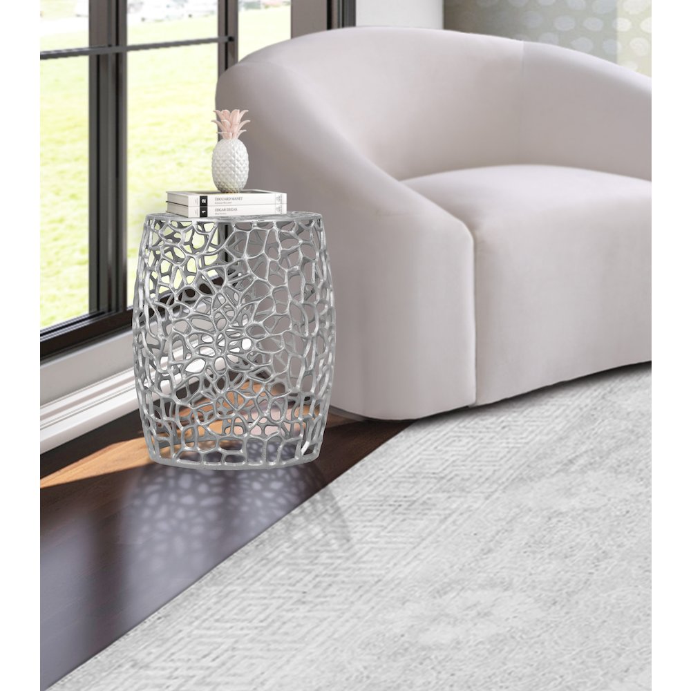 Priya Silver End Table. Picture 2