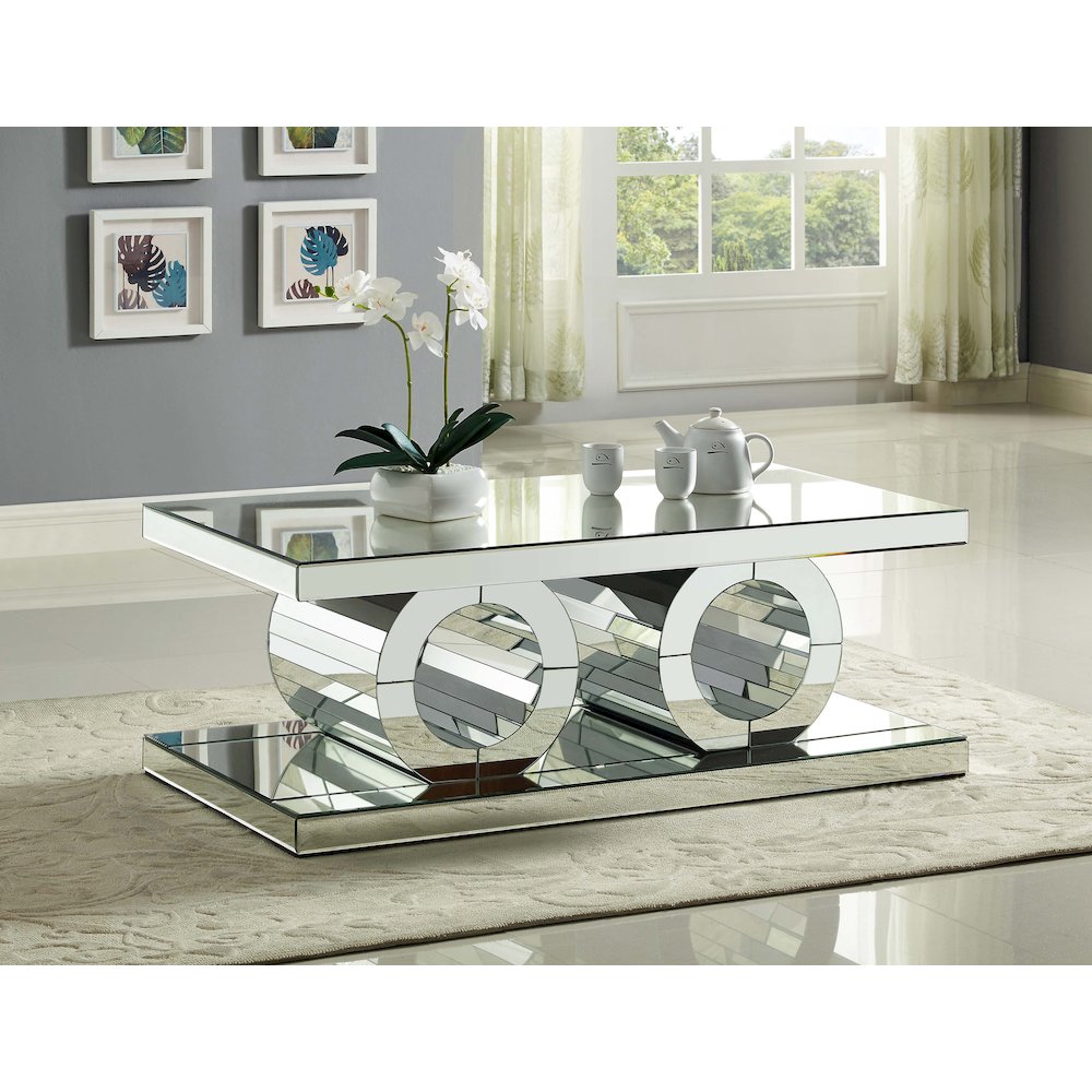 Jocelyn Coffee Table. Picture 2