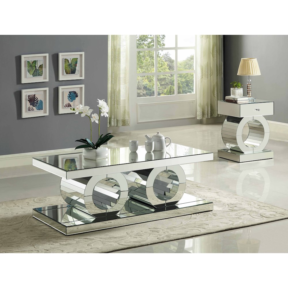 Jocelyn Coffee Table. Picture 3