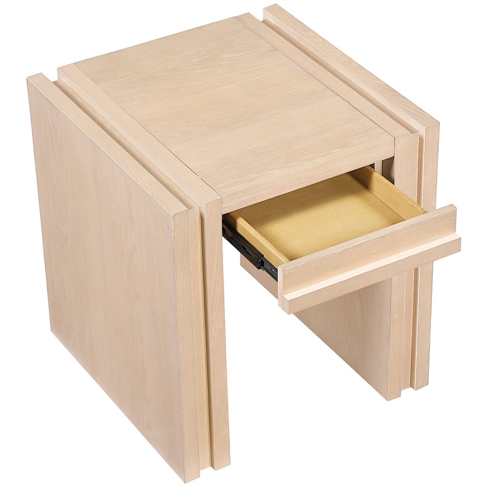 Stanton Natural Oak Veneer And Solid Wood End Table. Picture 10