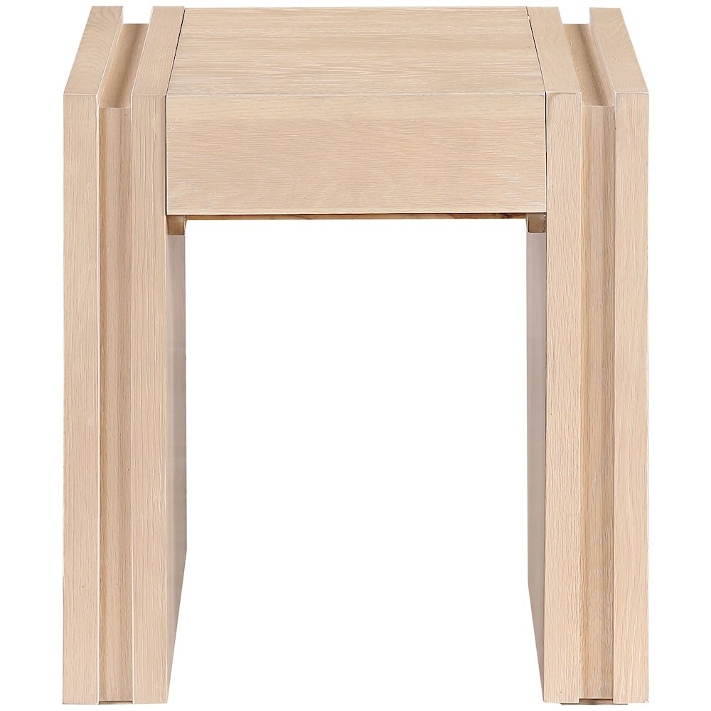 Stanton Natural Oak Veneer And Solid Wood End Table. Picture 3