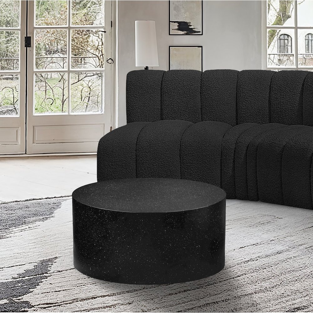 Terrazo Coffee Table. Picture 2