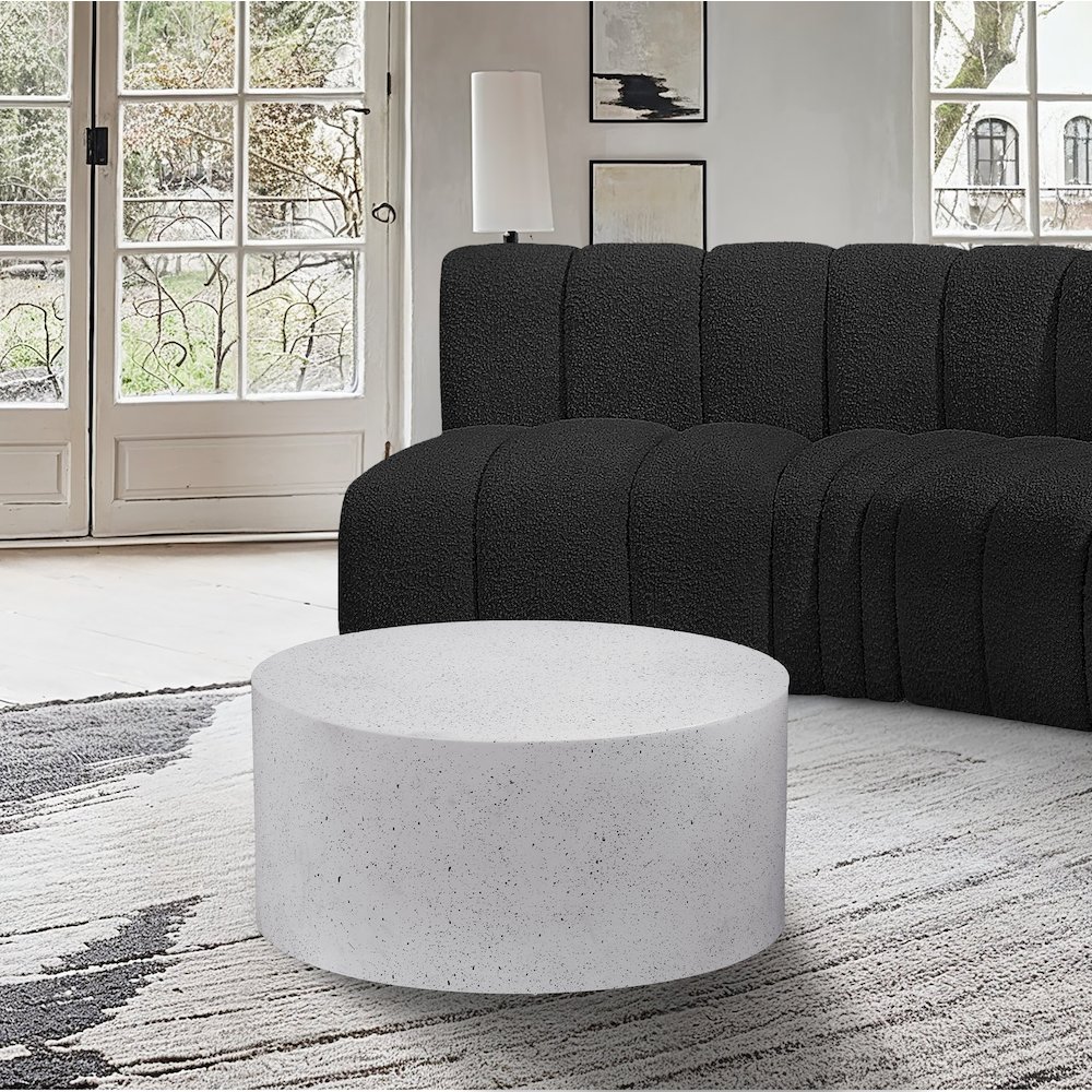 Terrazo Coffee Table. Picture 2