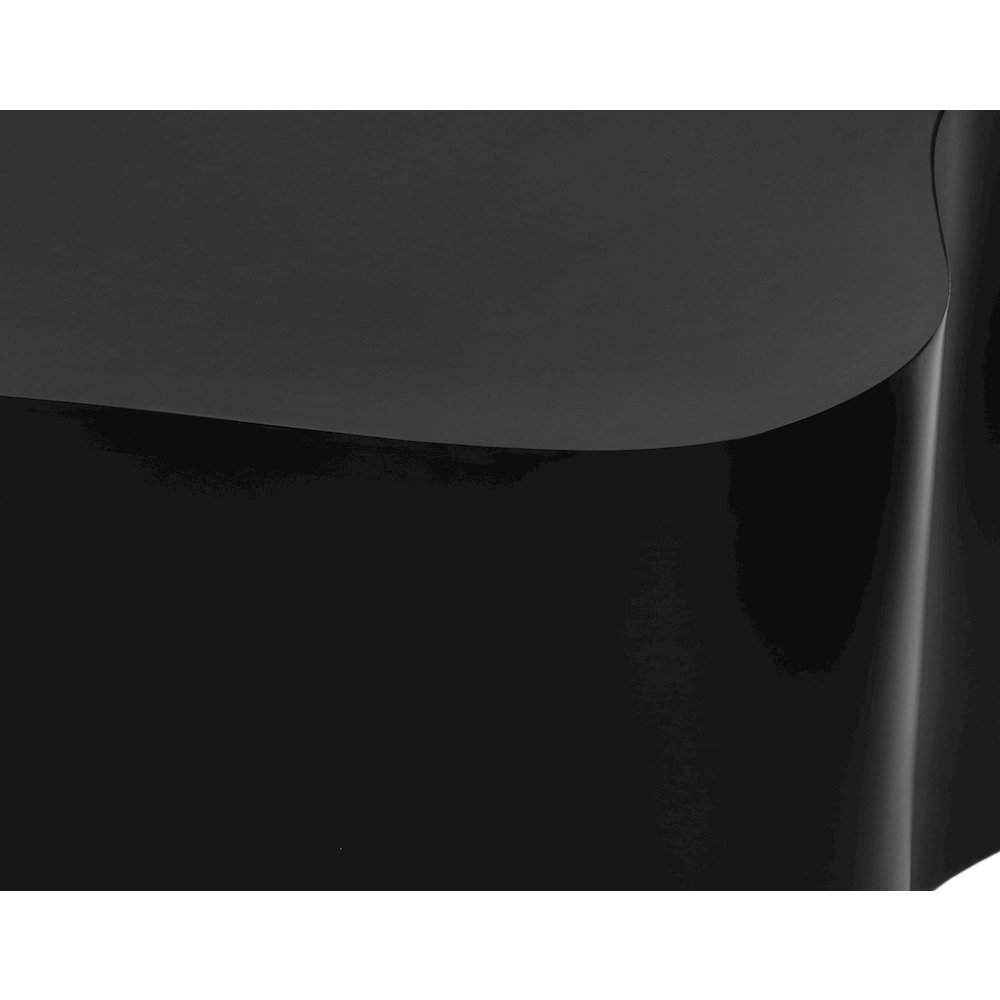 Tevere Black Coffee Table. Picture 5
