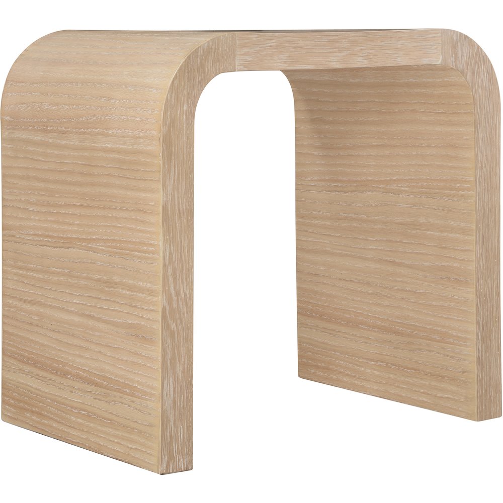 Cresthill White Oak End Table. Picture 3