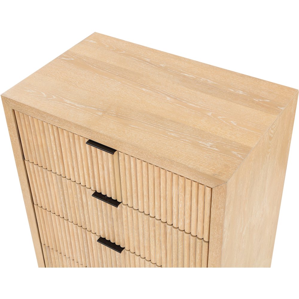 Fairfax Natural Chest. Picture 7