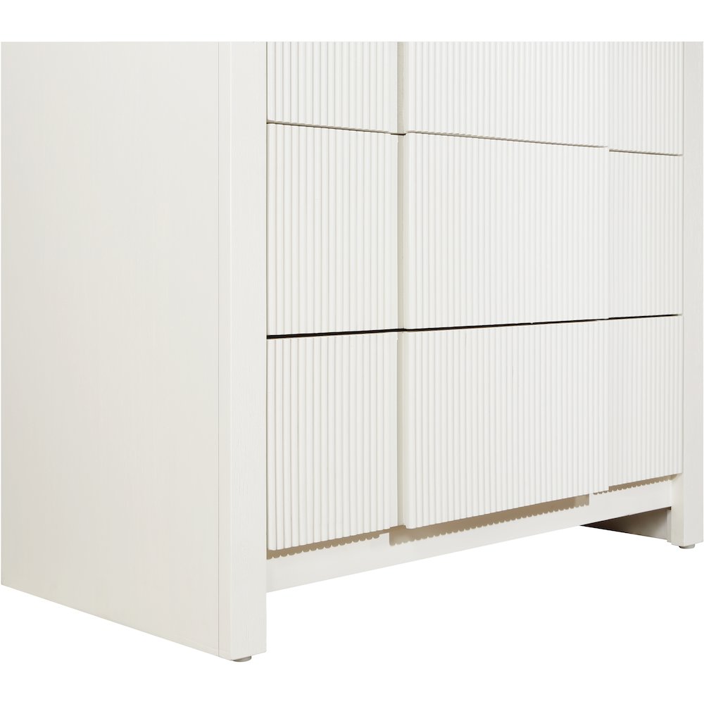 Fluted Cream Chest. Picture 8