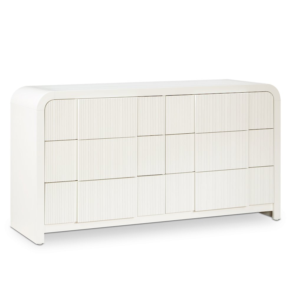 Fluted Cream Dresser. Picture 1